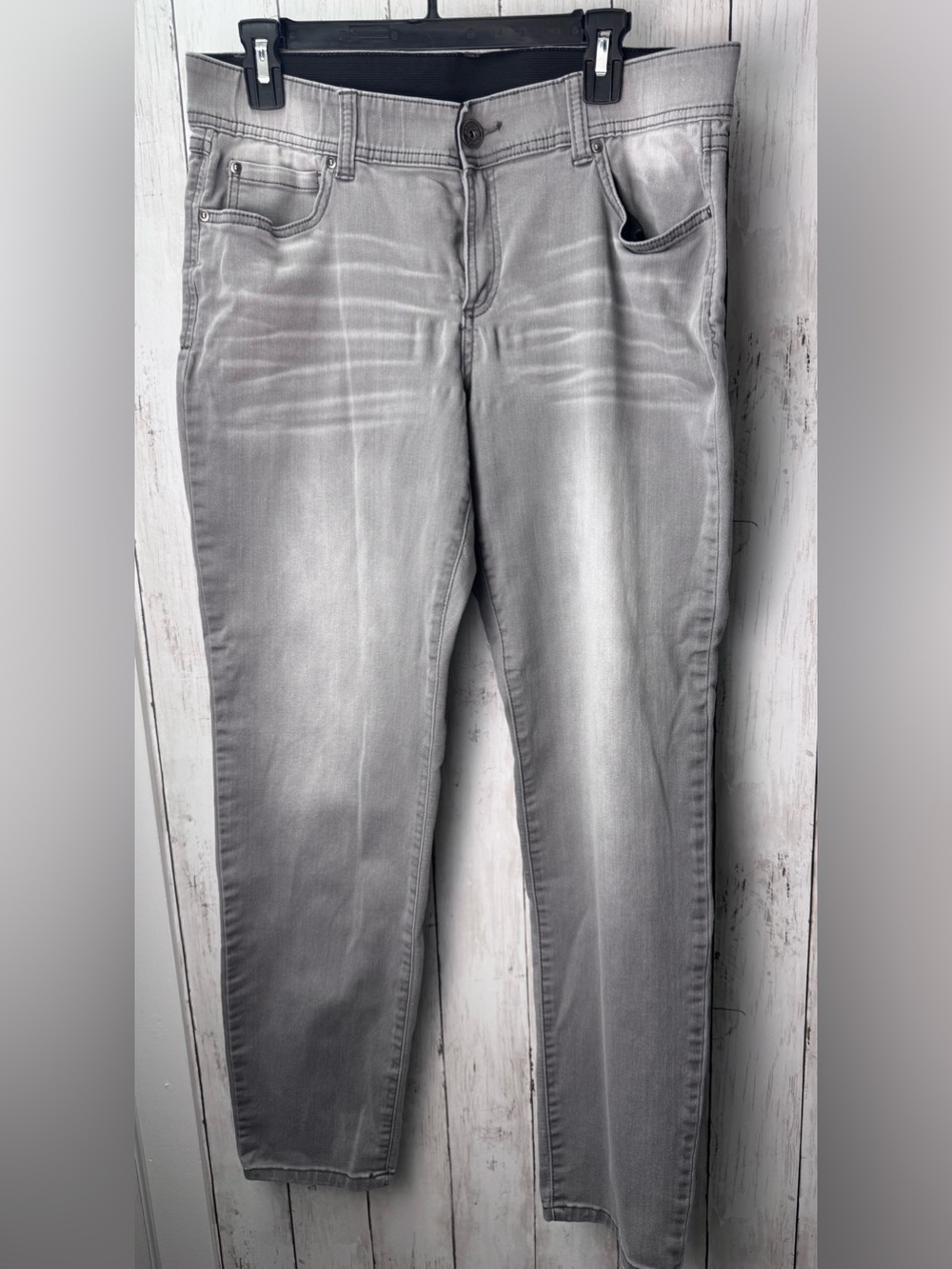 INC International Concepts Light Gray Skinny Jeans